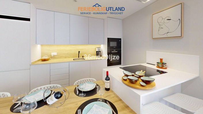 Image No.11-3 Bed Apartment for sale