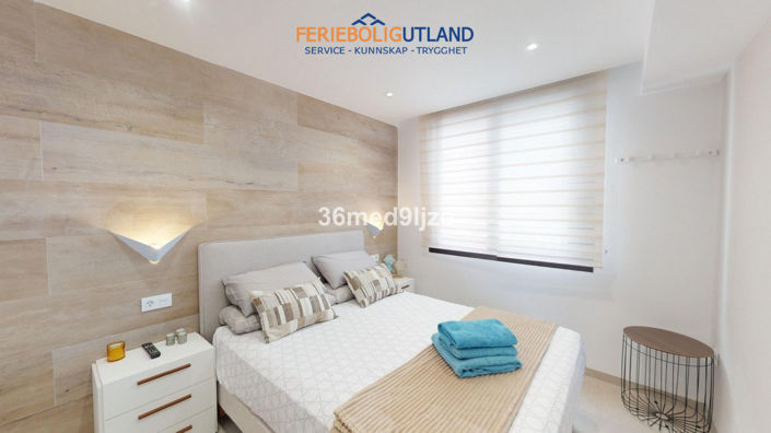 Image No.19-3 Bed Apartment for sale