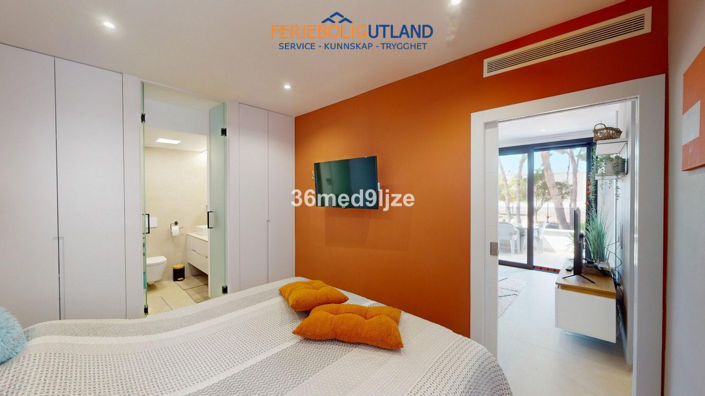 Image No.25-3 Bed Apartment for sale