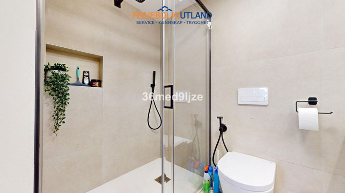 Image No.29-3 Bed Apartment for sale