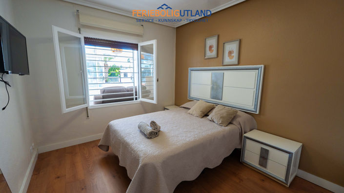 Image No.12-4 Bed Villa for sale