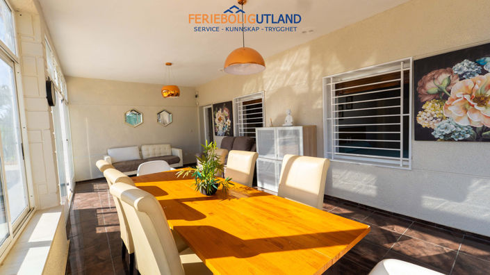 Image No.27-4 Bed Villa for sale