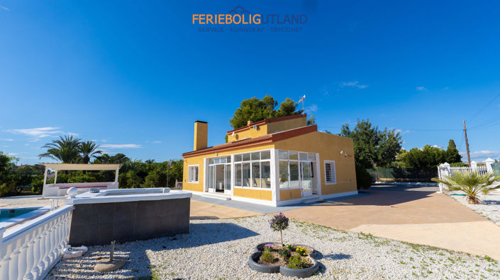 Image No.35-4 Bed Villa for sale