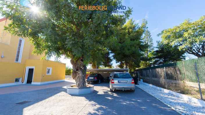 Image No.48-4 Bed Villa for sale