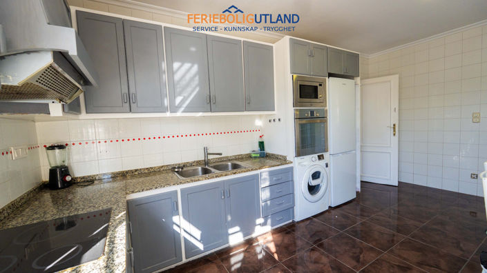 Image No.8-4 Bed Villa for sale