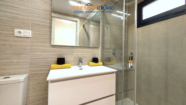 Image No.13-2 Bed Apartment for sale