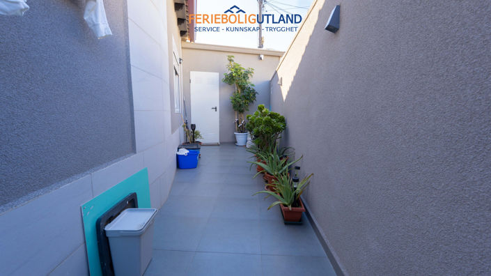 Image No.31-2 Bed Villa for sale