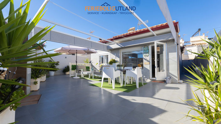 Image No.41-2 Bed Villa for sale