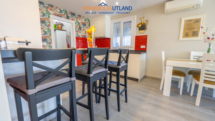 Image No.7-2 Bed Villa for sale