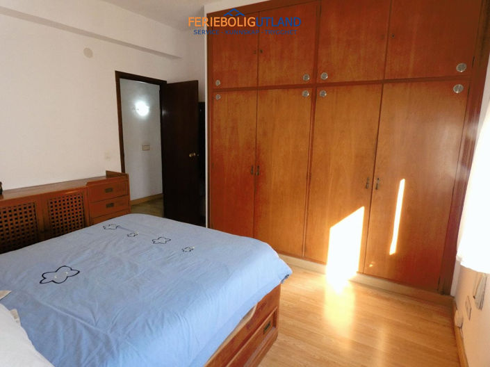 Image No.10-3 Bed Apartment for sale