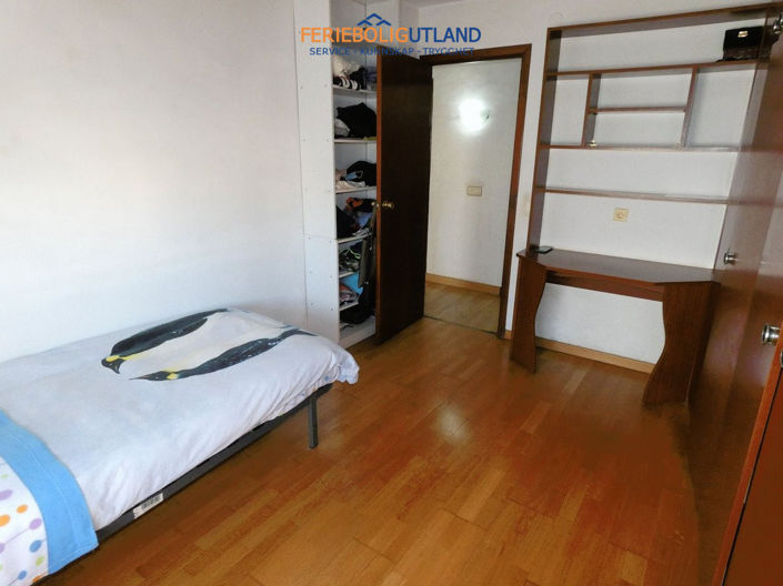 Image No.14-3 Bed Apartment for sale