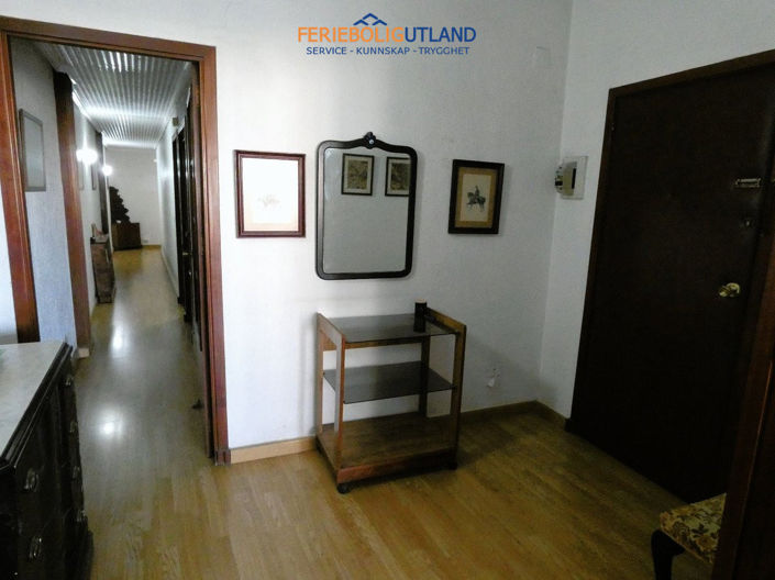 Image No.21-3 Bed Apartment for sale