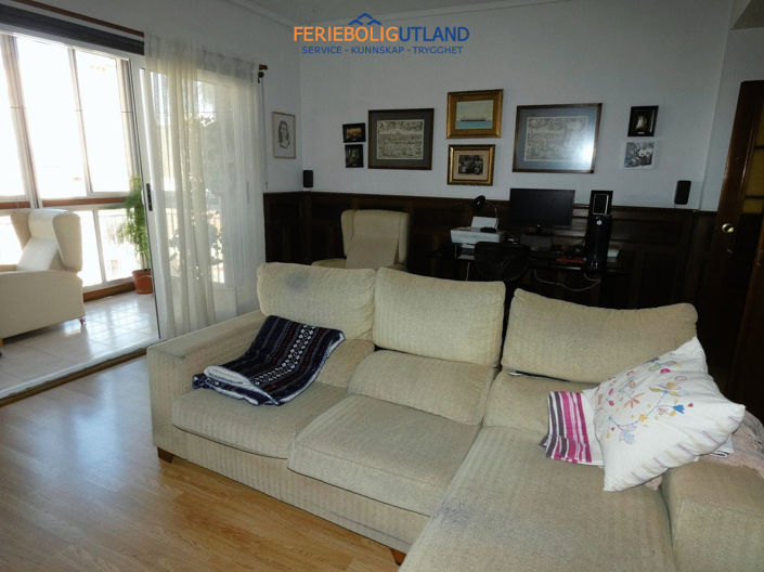 Image No.24-3 Bed Apartment for sale