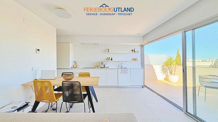 Image No.11-3 Bed Apartment for sale