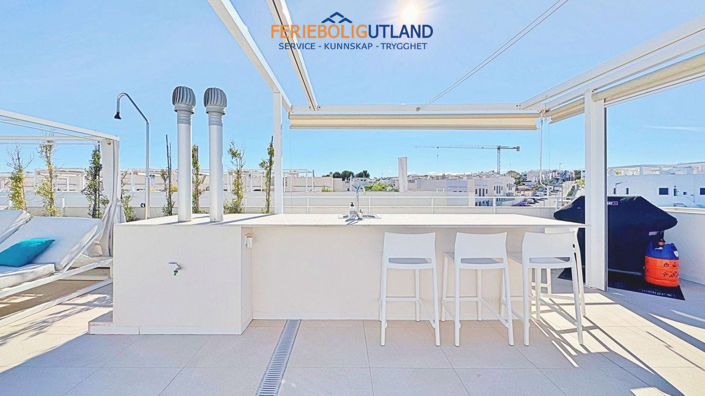 Image No.17-3 Bed Apartment for sale