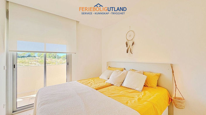 Image No.20-3 Bed Apartment for sale