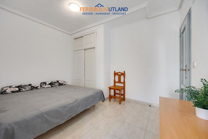 Image No.16-2 Bed Apartment for sale