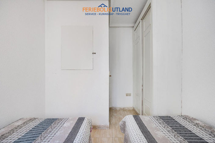 Image No.20-2 Bed Apartment for sale