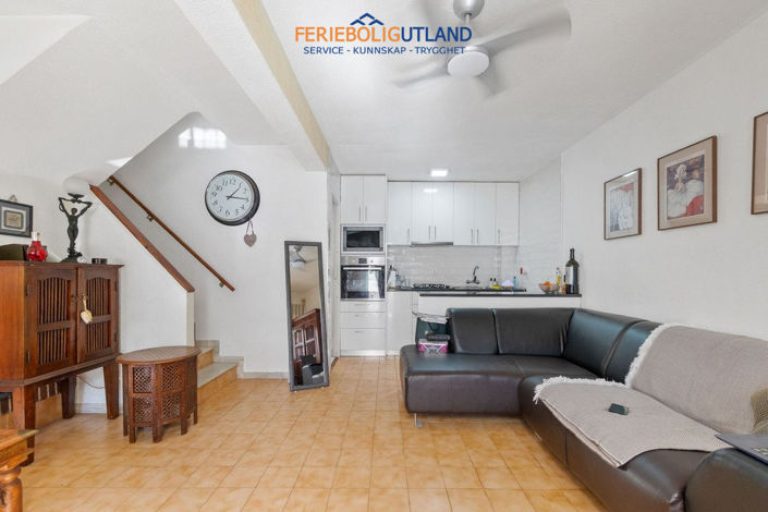 Image No.12-2 Bed Townhouse for sale