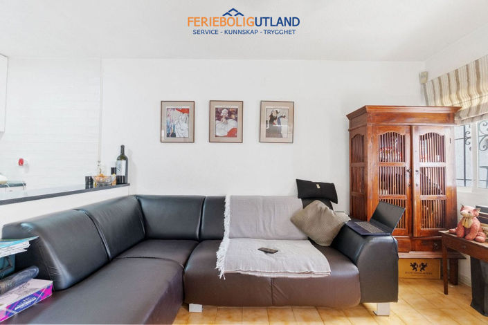 Image No.13-2 Bed Townhouse for sale