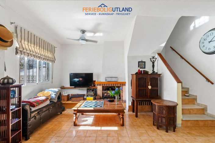 Image No.14-2 Bed Townhouse for sale