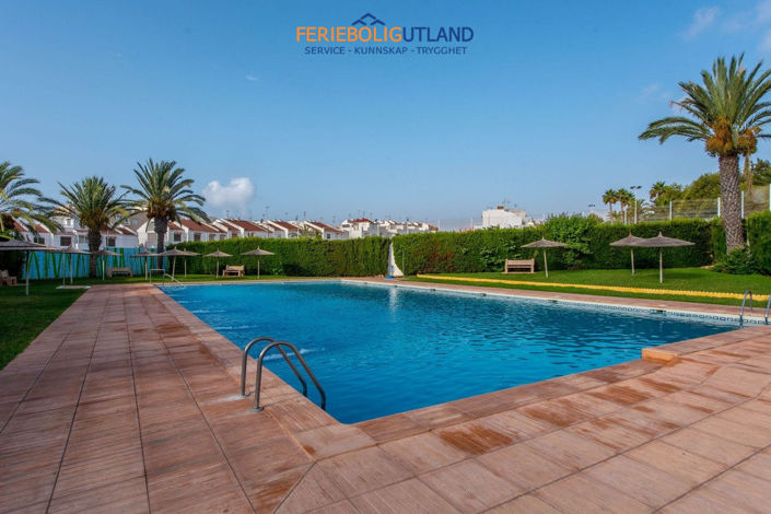 Image No.30-2 Bed Townhouse for sale