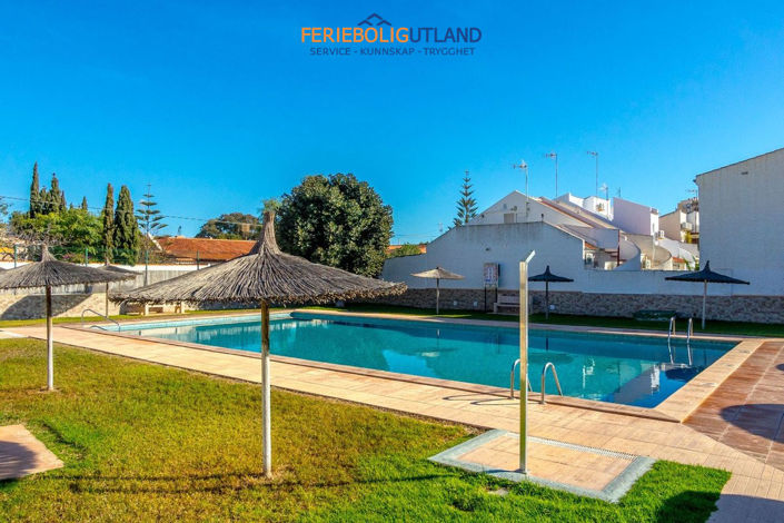 Image No.34-2 Bed Townhouse for sale