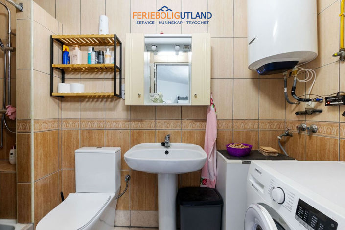 Image No.21-3 Bed Villa for sale