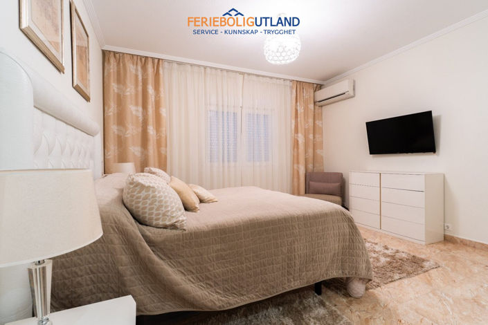 Image No.15-7 Bed Villa for sale