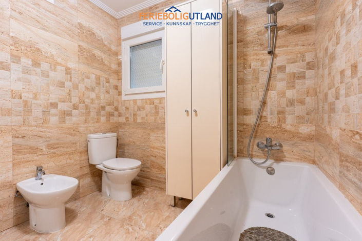 Image No.30-7 Bed Villa for sale