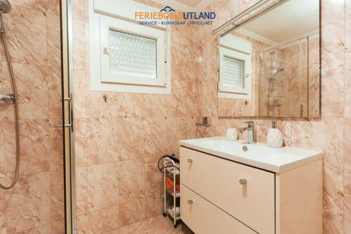 Image No.39-7 Bed Villa for sale