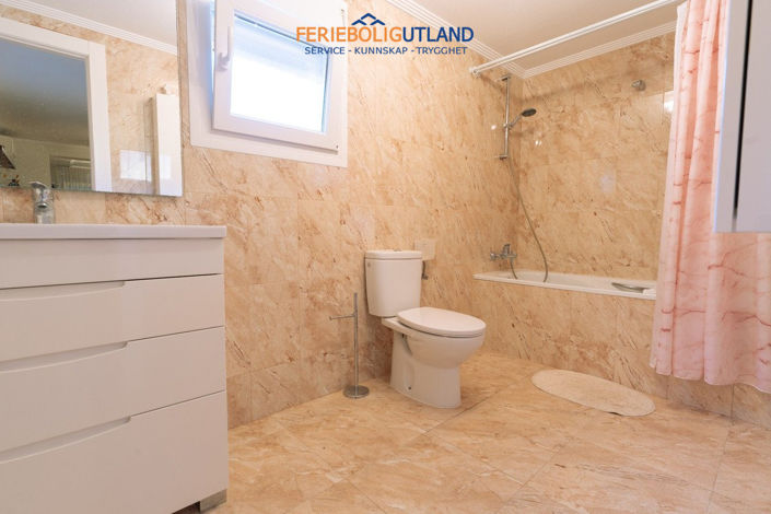 Image No.43-7 Bed Villa for sale