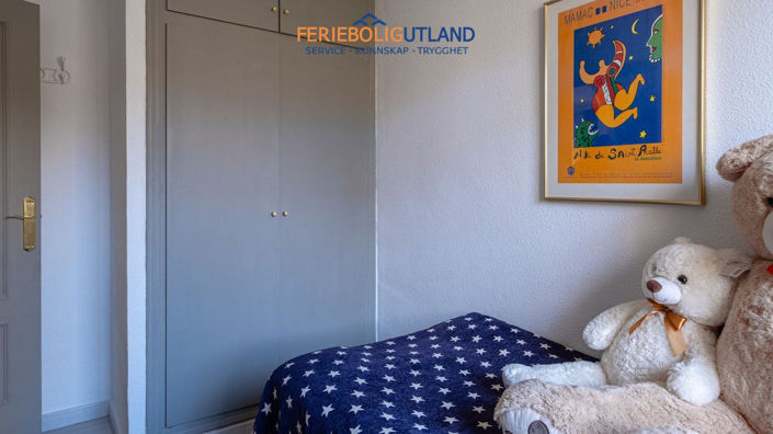 Image No.18-3 Bed Quad for sale