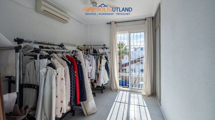 Image No.24-3 Bed Quad for sale