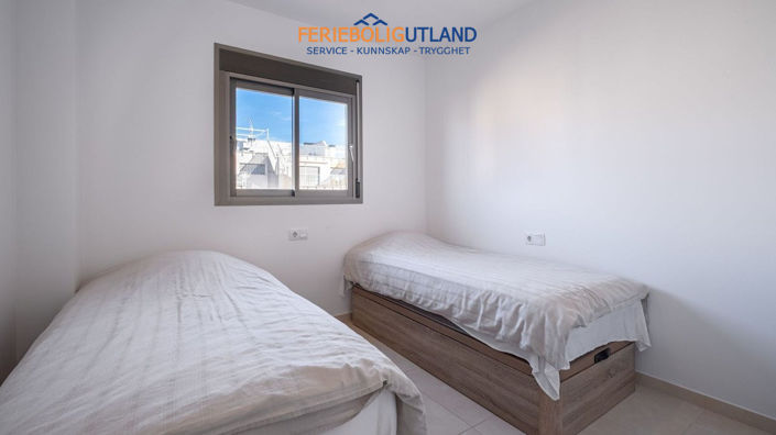 Image No.12-2 Bed Apartment for sale