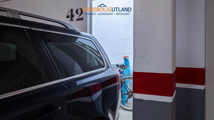 Image No.28-2 Bed Apartment for sale