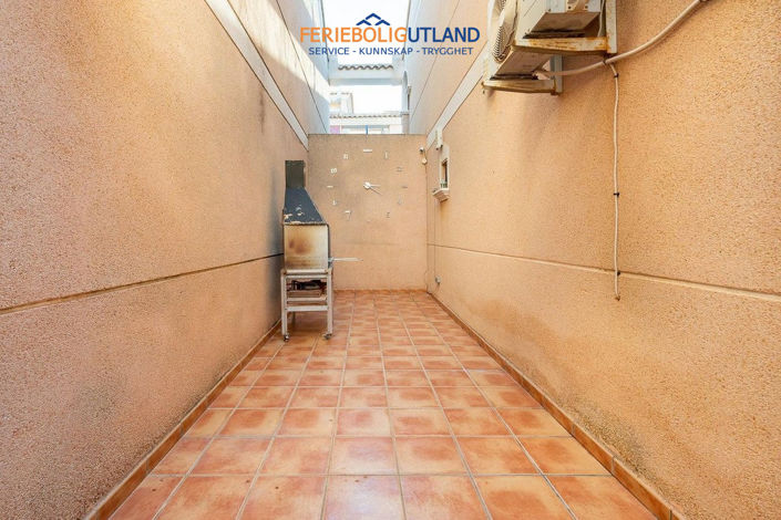 Image No.15-2 Bed Apartment for sale