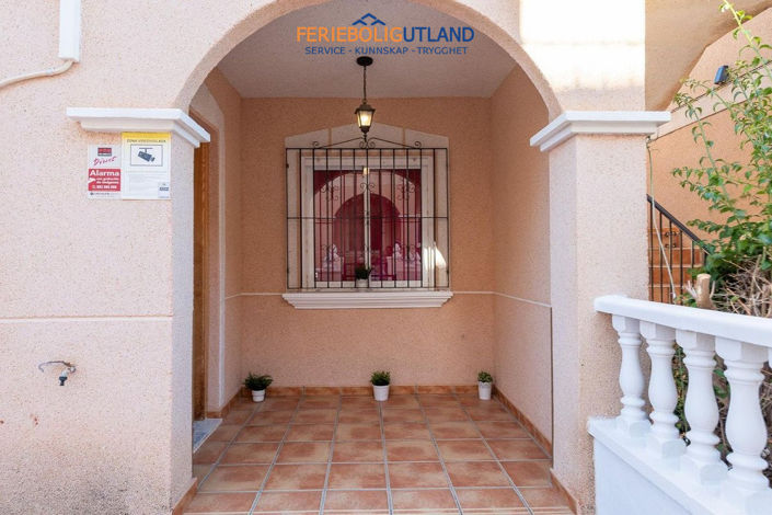 Image No.19-2 Bed Apartment for sale