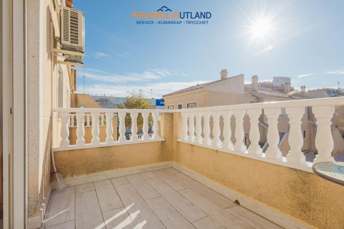 Image No.2-Bungalow de 2 chambres à vendre à Torrevieja