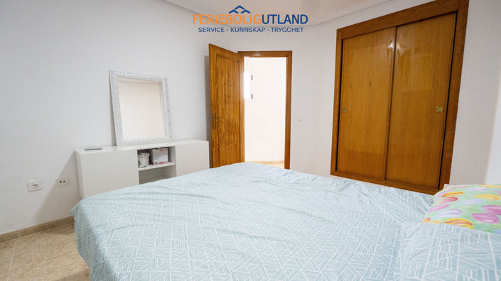 Image No.20-3 Bed Apartment for sale