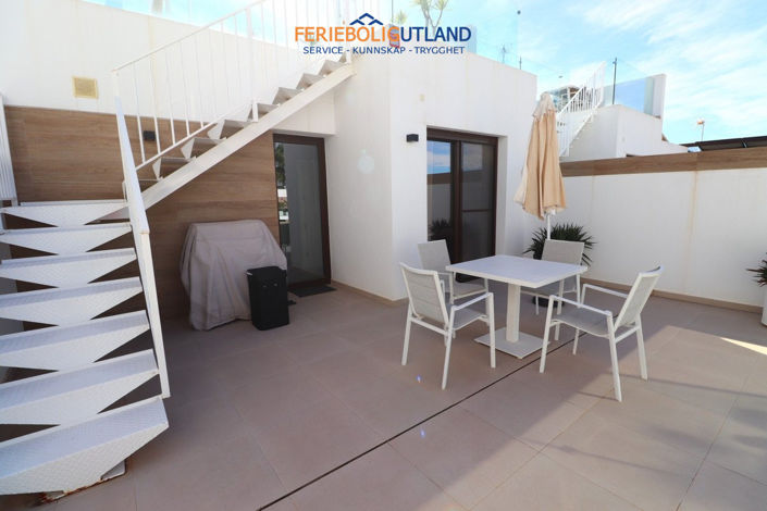 Image No.36-3 Bed Townhouse for sale