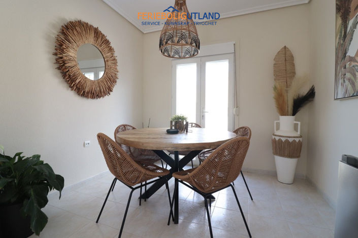 Image No.7-Villa de 2 chambres à vendre à Benijofar