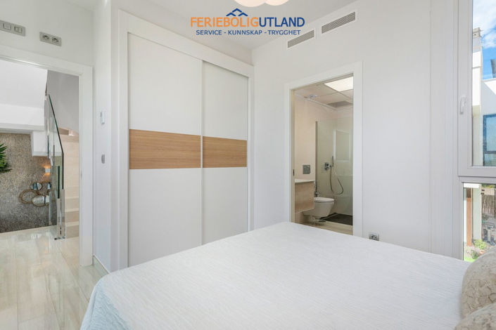 Image No.16-3 Bed Villa for sale