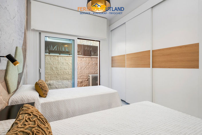 Image No.23-3 Bed Villa for sale