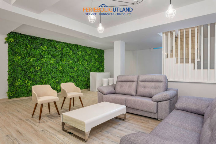 Image No.28-3 Bed Villa for sale