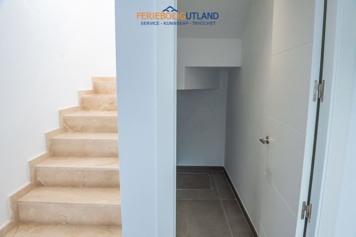 Image No.24-3 Bed Villa for sale