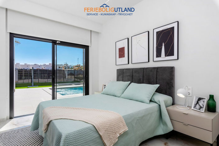 Image No.26-Villa de 3 chambres à vendre à Alicante