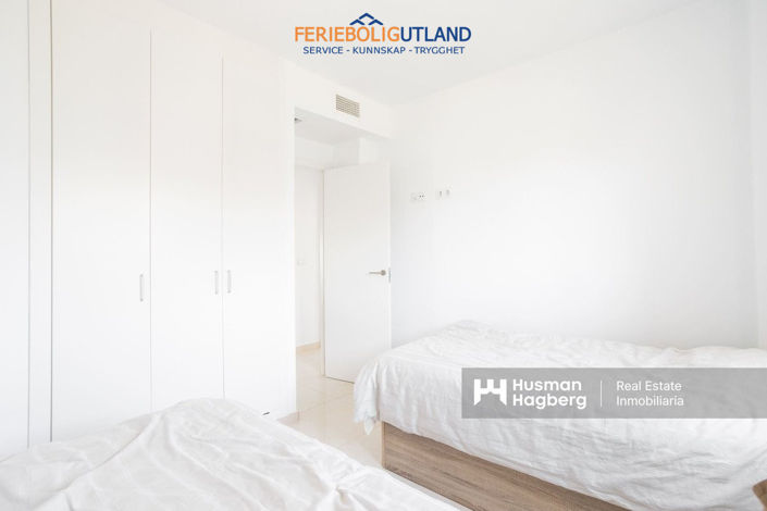 Image No.17-2 Bed Apartment for sale