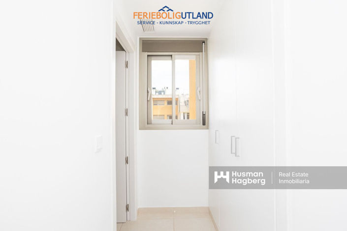 Image No.18-2 Bed Apartment for sale