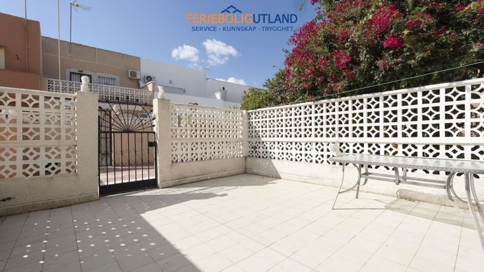 Image No.28-3 Bed Townhouse for sale